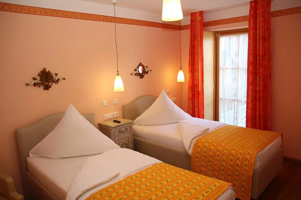 Belle Vue - Das Hotel... 3*, Volkach Germany
